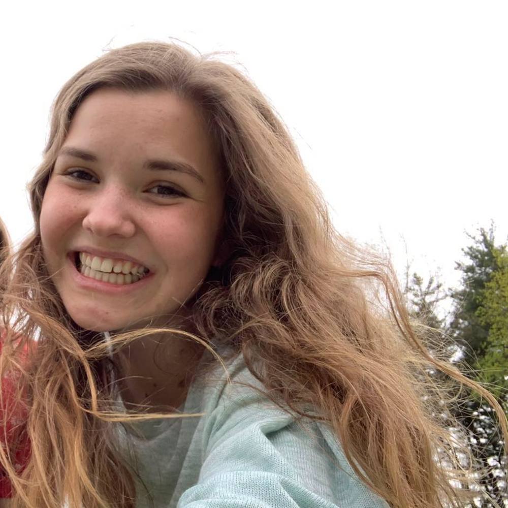 Meet your Posher, Ashley